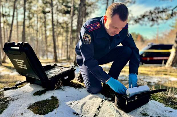Аксёнов поздравил сотрудников Следкома с профессиональным праздником