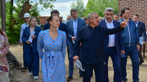 Рустам Минниханов осмотрел объекты в историческом центре Казани