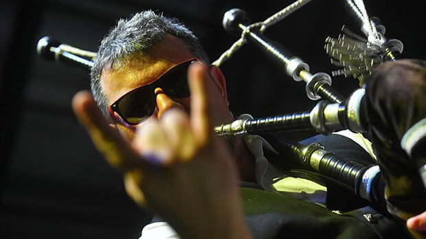 Два пальца для губернатора Голубева: Заболтать президента не удалось