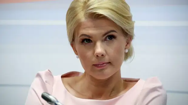 Следователи ГУМВД предъявили обвинение Раковой и Заку по статье о мошенничестве