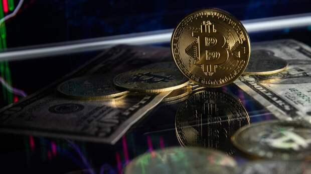 Активный рост: биткоину прогнозируют $150 тыс. к концу года