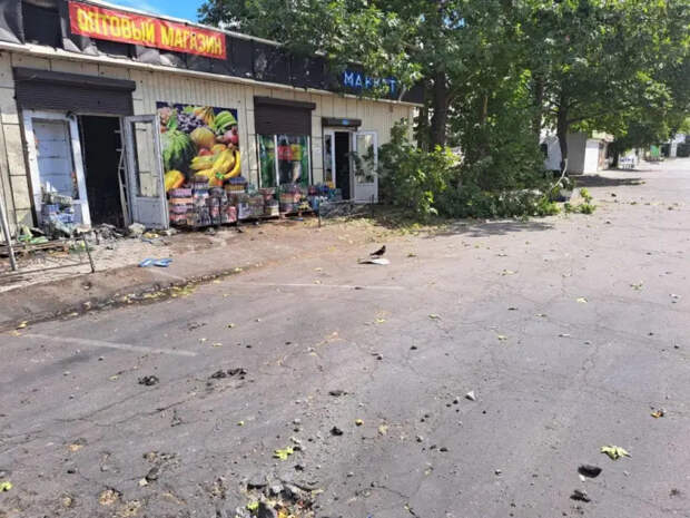 Украинские боевики обстреляли Центральный рынок в Новой Каховке, есть пострадавшие
