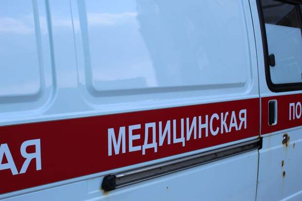 Петербурженка получила серьезные ожоги при пожаре в жилом доме на Смоленской улице