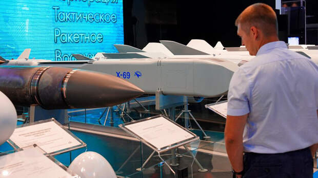 В ОДИНОЧКУ ПРОТИВ 50 СТРАН: СЕКРЕТ РУССКОГО ЧУДА ПОРАЗИЛ ИНОСТРАНЦЕВ