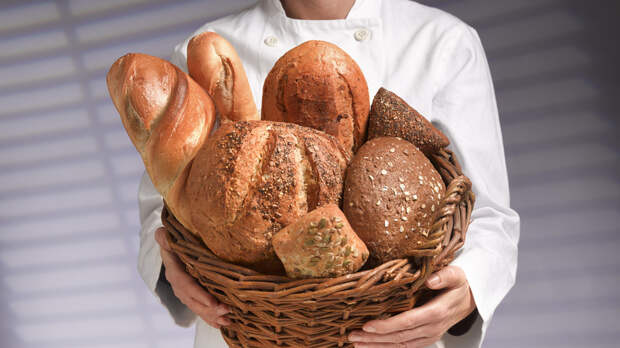 «Должен быть основой рациона»: эксперт — о пользе хлеба, его сортах и новых технологиях