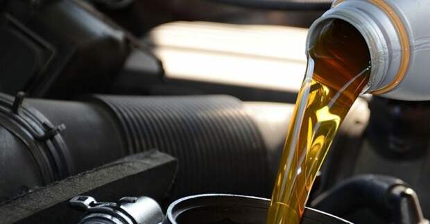 Масло быстро портиться после открывания канистры. |Фото: izmirfirmabilgileri.com. Масло быстро портиться после открывания канистры. |Фото: izmirfirmabilgileri.com.