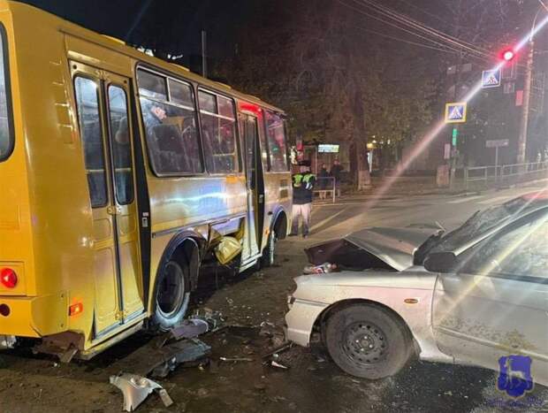 Следователи завели уголовное дело после ДТП со школьным автобусом в Самаре
