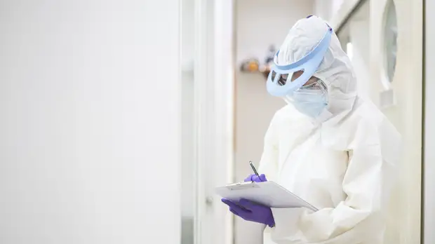 Число случаев коронавируса в мире превысило 295 млн