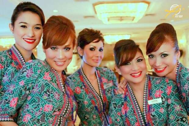 23. Малайзия - Malaysia Airlines люди, пилоты, стюардессы