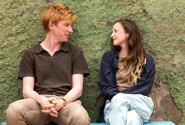 Andrea Riseborough: PBS’ Alice & Jack Offers Up a ‘Great’ — Though ‘Unfiltered’ — 15-Year Love Story