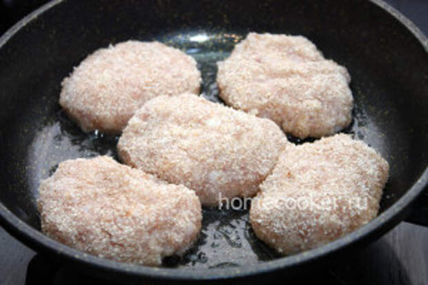 Prigotovlenie rybnyh kotlet 300x200 Рыбные котлеты