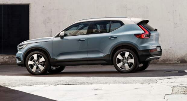 Шведский внедорожник Volvo XC40 вновь стал автомобилем года в Японии