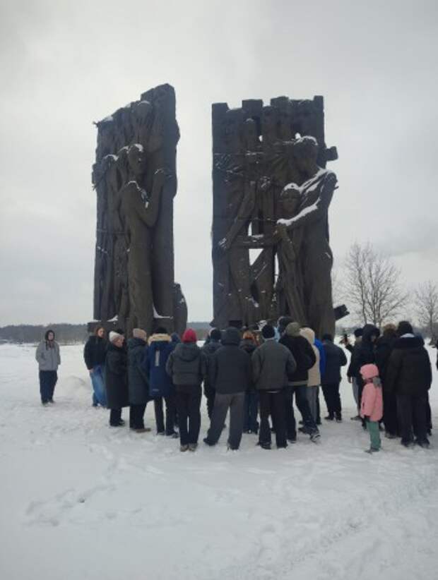 Посетили мемориальный комплекс Тростенец.