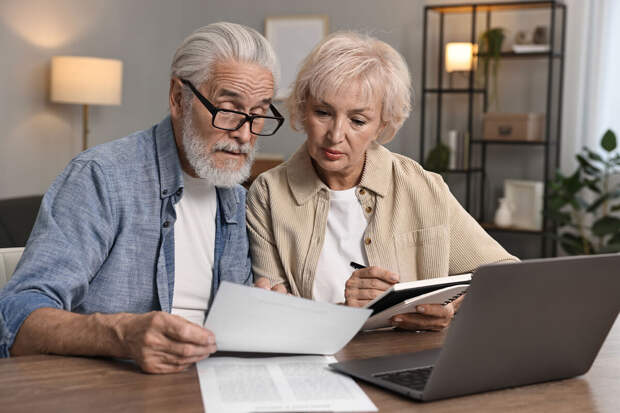 Депутат Якубовский: у пенсионеров есть право на помощь уборке, стирке и готовке