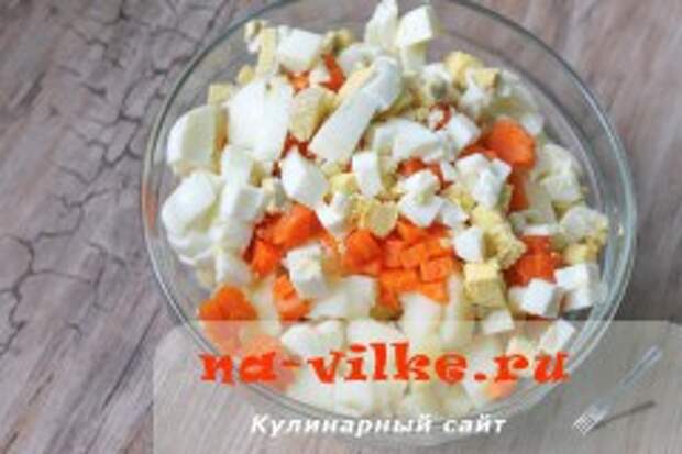 Оливье с курицей