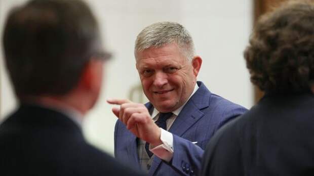 "Время молчаливых новичков в ЕС заканчивается": публицист о будущем Фицо и Восточной Европы