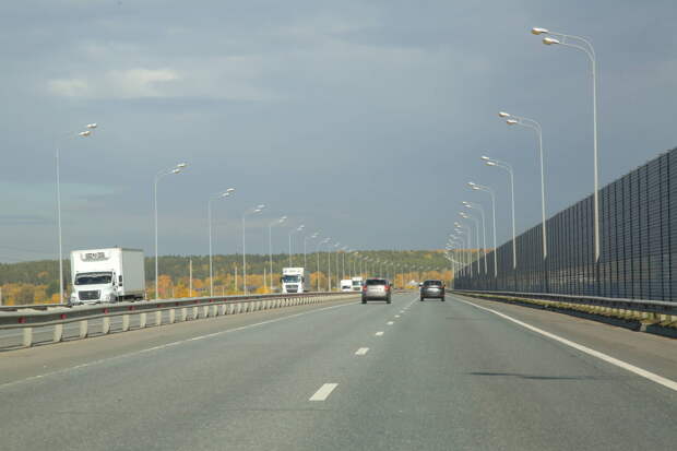 Россиядә күпбалалы гаиләләргә түләүле юллардан бушлай йөрү хокукы бирергә тәкъдим иттеләр