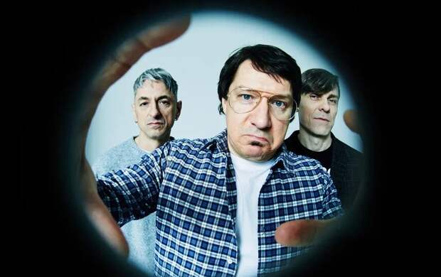 Группа "Кирпичи" даст концерт в клубе "Космонавт"