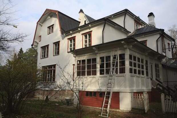 С территории музея-усадьбы Поленова в Тульской области украли водонапорную башню