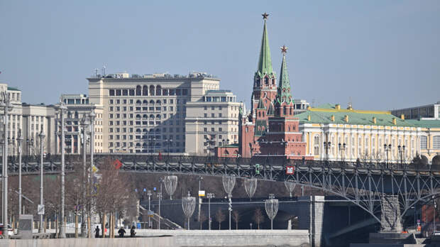 В Кремле оценили военные учения Польши и Франции