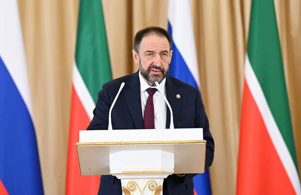 Алексей Песошин Дәүләт бүләкләре тапшырды