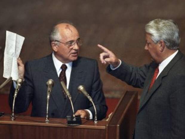 Ельцин против Горбачёва.jpg