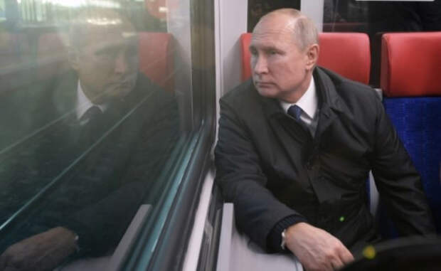 Владимир Путин: «Россия восстановила железнодорожное сообщение с Крымом»