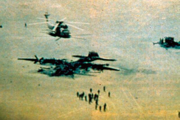 После провала операции "Орлиный коготь" "Дельта" бежала из Ирана, бросив все