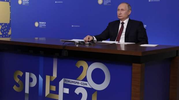 Великая держава смотрит на восток: О чём говорил Владимир Путин с руководителями азиатских СМИ