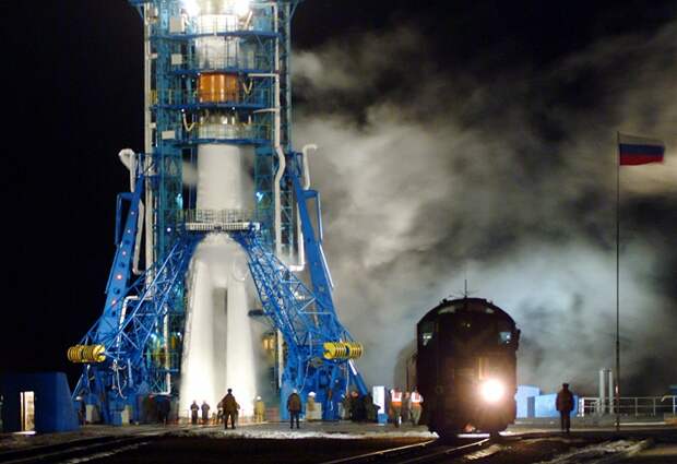 Запуск новой ракеты-носителя "Союз-2" на космодроме Плесецк, 2004 год 