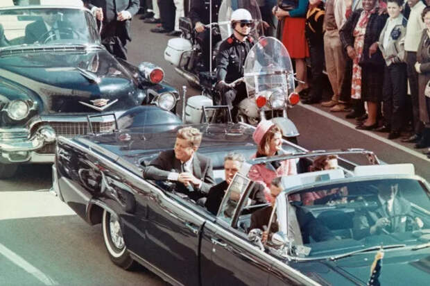 Кортеж президента Кеннеди в Далласе, 22 ноября 1963 года