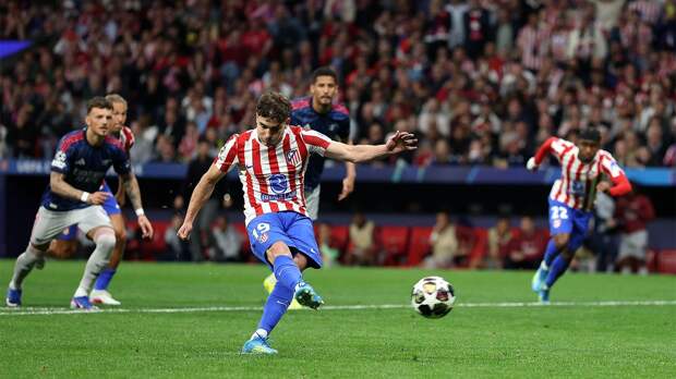 Альварес — первый в истории футболист «Атлетико», забивший 10 голов в одном сезоне Лиги чемпионов