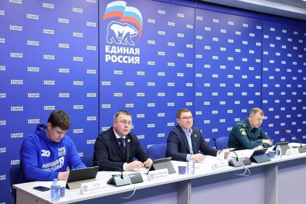 «Бердәм Россия» су басу куркынычы янаган зоналарга волонтерлар җыя