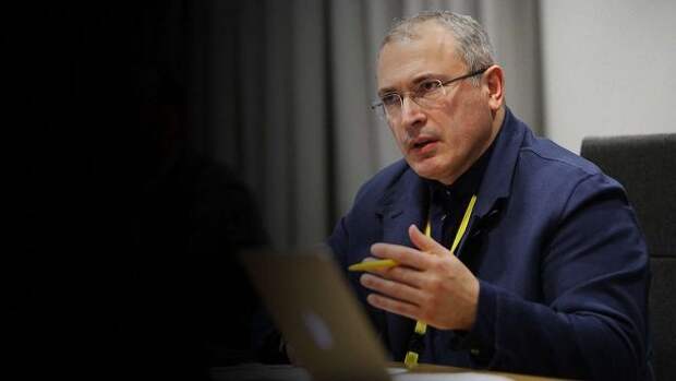Мир должен знать своих идиотов: Ходорковский проболтался о связи с Соболь ходорковский, соболь, митинги