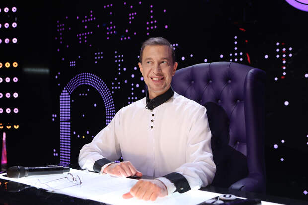 Критик Соседов раскритиковал звезд, которые становятся духовными наставниками