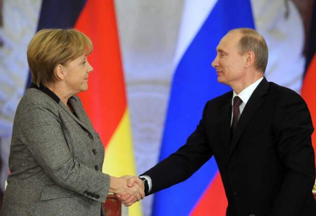 Зачем Путин кормил Германию, лучше бы кормил Россию!