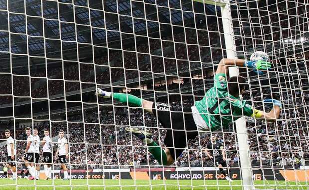 Доигрались: 13 футбольных судей обвиняют в «договорняках», а началось все с «Торпедо»