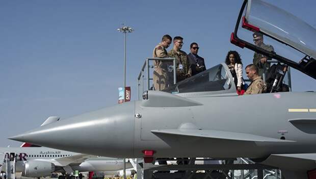 Истребитель Eurofighter Typhoon Истребитель Eurofighter Typhoon