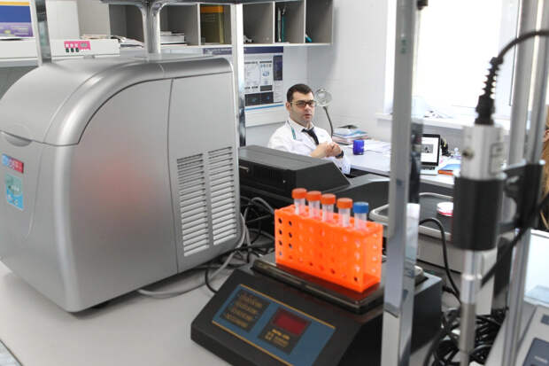 В России начали лечить рак новым препаратом: что известно о "Ракурсе"