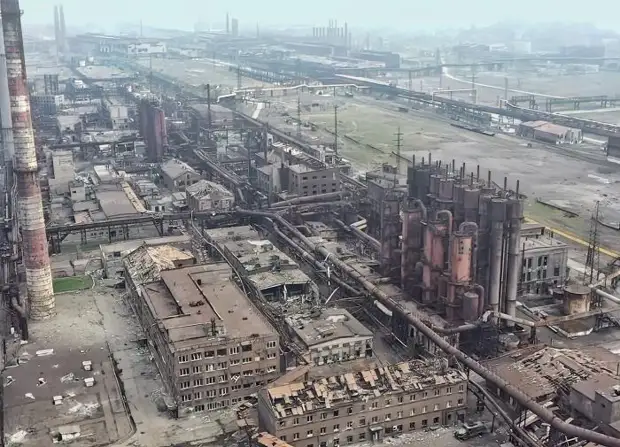 С завода «Азовсталь» в Мариуполе вышли 45 человек