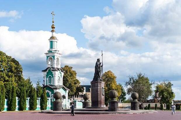 Калининградская ритуальная компания отремонтирует постамент памятника Питириму