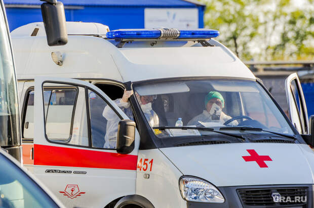 В Екатеринбурге после ослабления карантина начался рост COVID. КАРТА очагов заражений