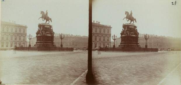 36. Памятник Николаю I