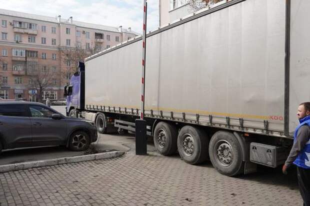Челябинские единороссы отправили гуманитарную помощь в ДНР
