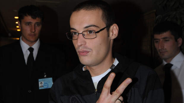 Миллиардер готов купить первый альбом Гуфа за 95 млн, чтобы удалить из Сети