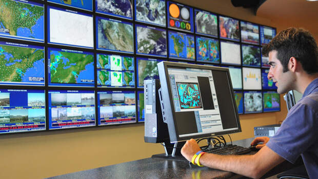 Пульт управления погодой у ребенка, который с ним балуется. Представляем прогноз на 25 апреля в Туле