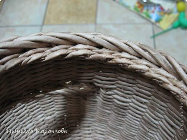 Поделка изделие Плетение Домики для лука с подробностями Трубочки бумажные фото 23