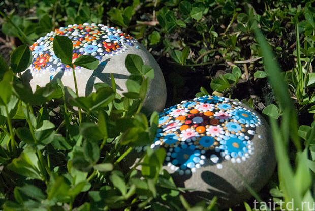 Точечная роспись по камням