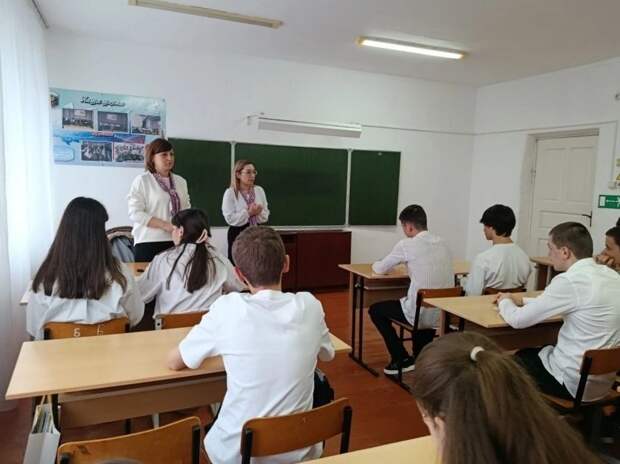 В Тахтамукайском районе прошло профориентационное тестирование для подростков