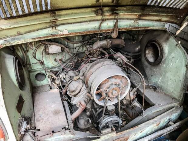 Гаражная находка: ранний "Запорожец" ЗАЗ-965 1961 года выпуска barn find, авто, автомобили, заз 965, заза, запорожец, олдтаймер, ретро авто